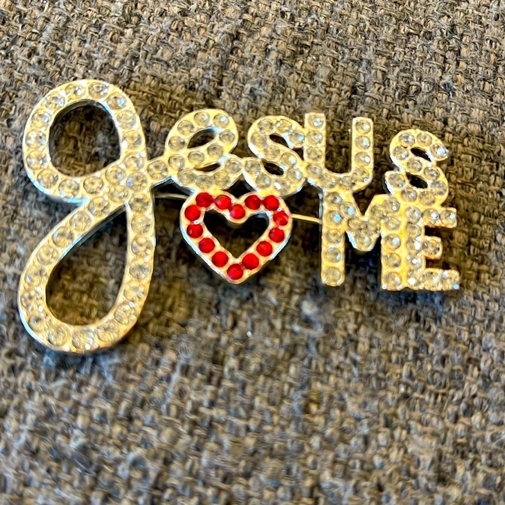 Jesus Loves Me Brooch In Glittery Silver & Pink Rhinestone
